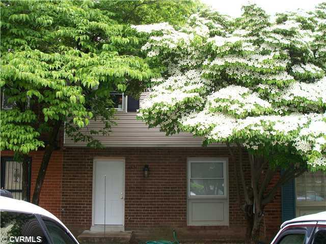 Primary Photo - 3921 Breezy Ct