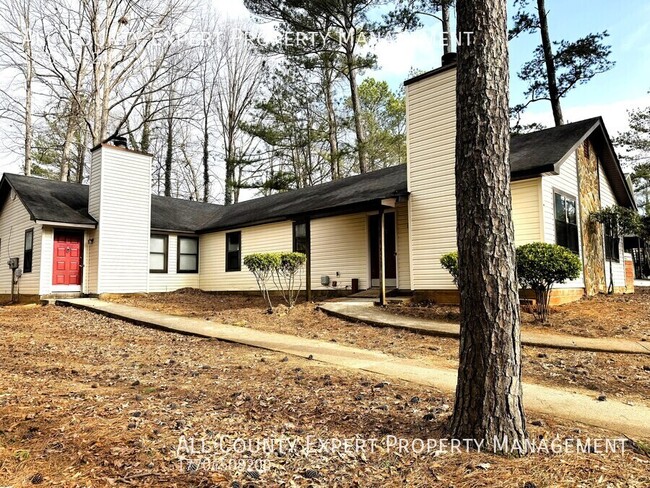 Building Photo - 2 bedroom duplex in Norcross