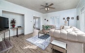 Primary Photo - 2200 D St