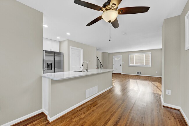 Building Photo - 8600 Ellen Court