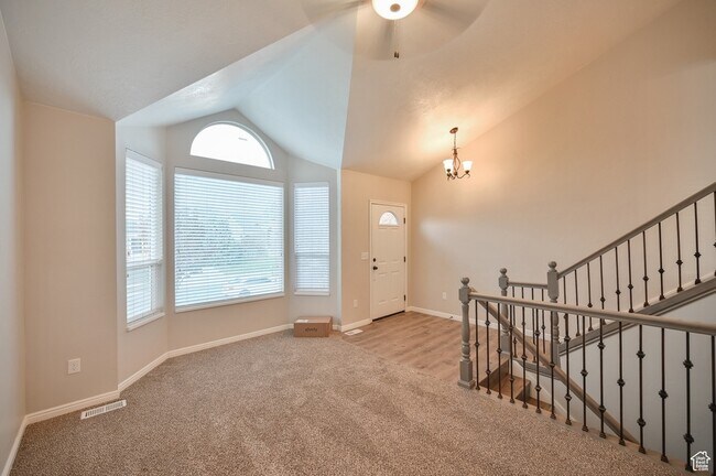 Foto del edificio - 172 Bridgepark Cir
