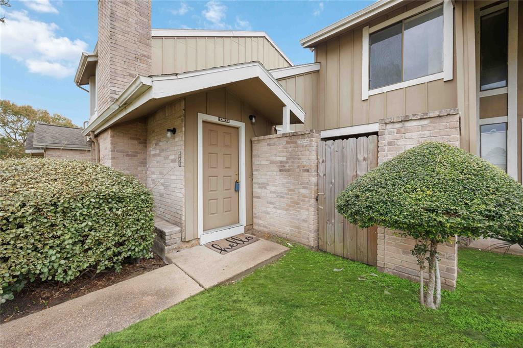 Foto principal - 12033 Bob White Dr