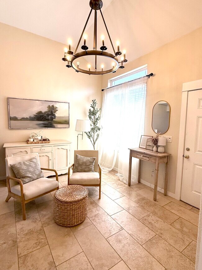 Foto del edificio - 5817 16th St Ct NE