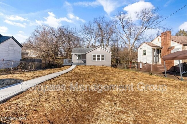Photo - 3615 Lilac Ave House