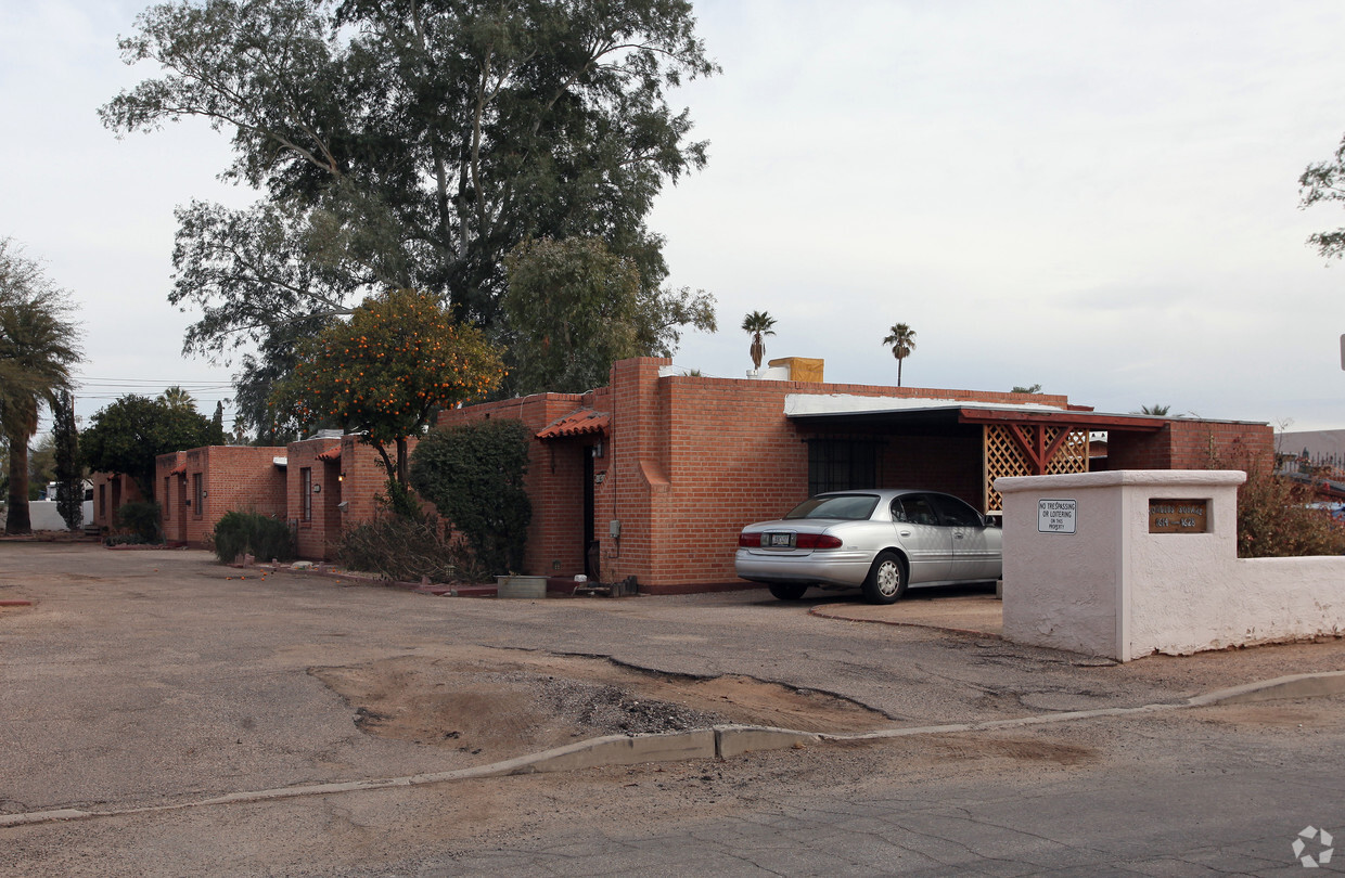 Foto del edificio - Adobe Casitas