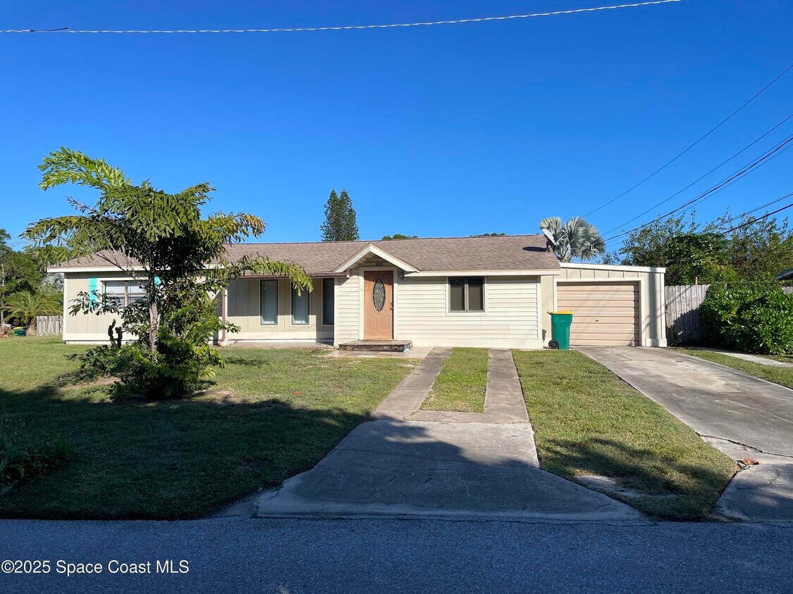 Foto principal - 2155 Palm Ave