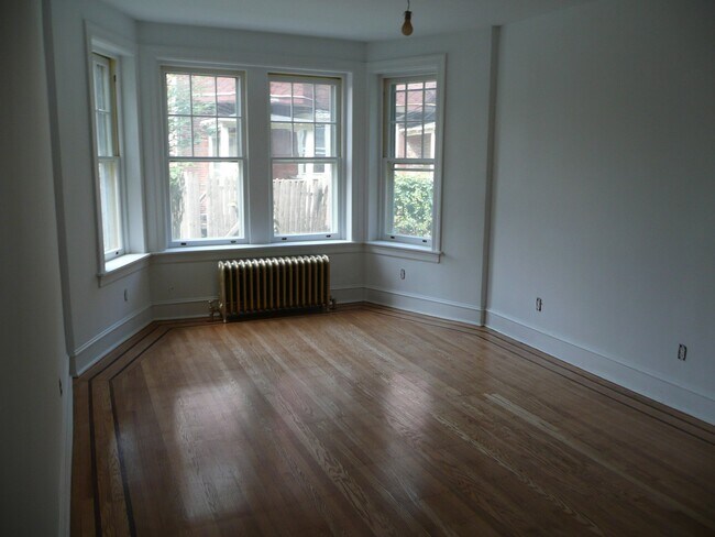 Foto del edificio - 315 S 46th St