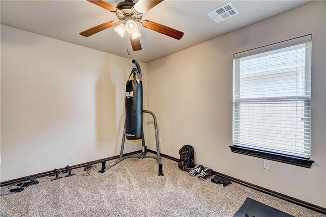 Foto del edificio - St James Park Home in Norman - Community P...