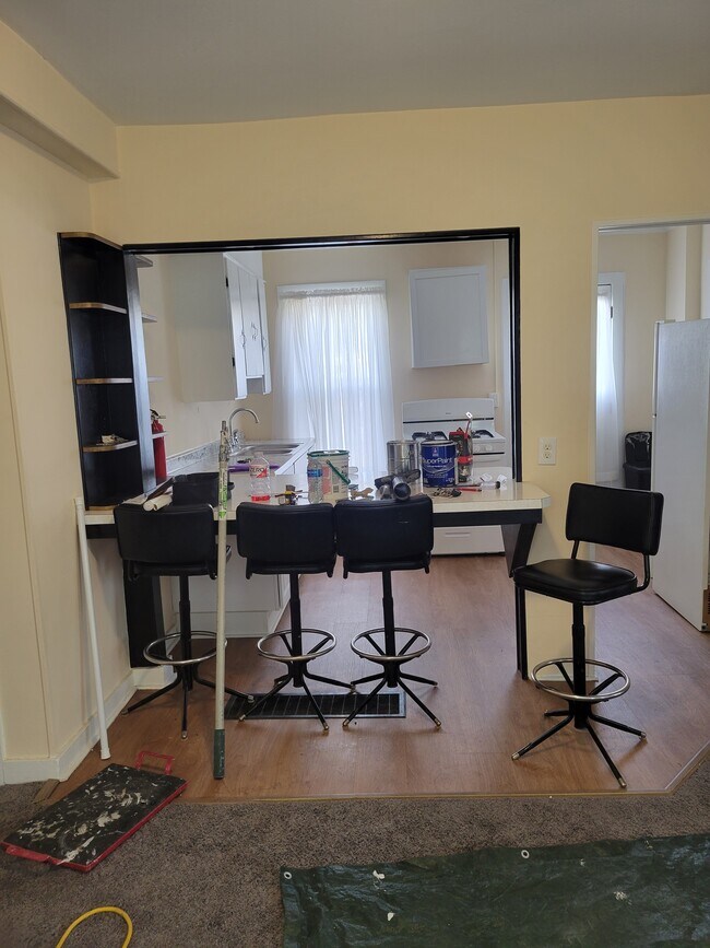 Kitchen - 199-1 Chapin St