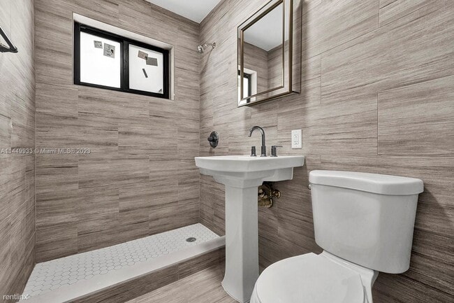 Foto del edificio - 2 br, 2 bath House - 2633 SW 30th Ct
