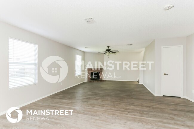 Foto del edificio - 8733 Stonebriar Ln