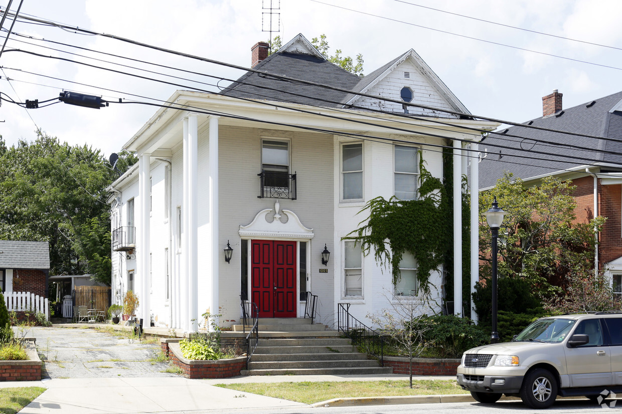 Foto principal - 1005-1007 Washington St