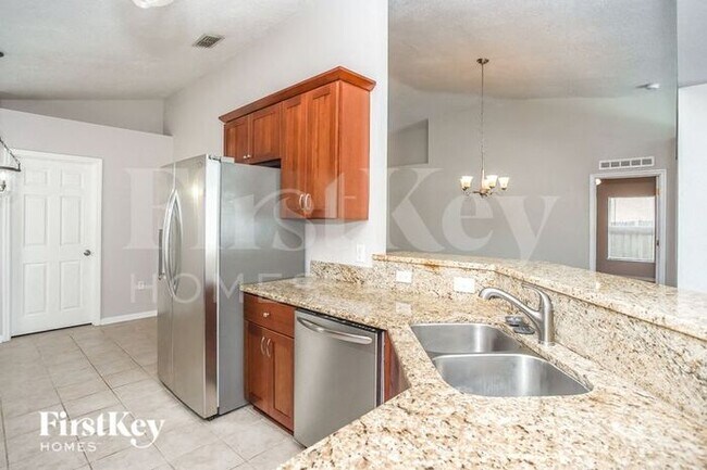 Foto del edificio - 12612 Lake Vista Dr