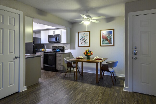 Building Photo - 8787 Hammerly Blvd