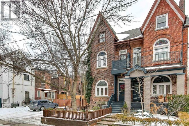 Building Photo - 50 Gwynne Ave