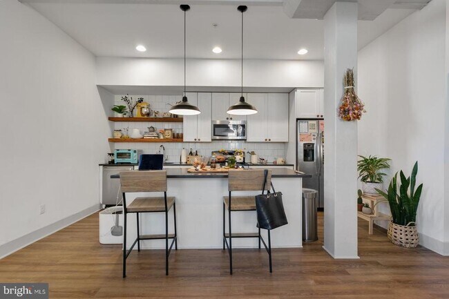 Building Photo - 1618 Mifflin St