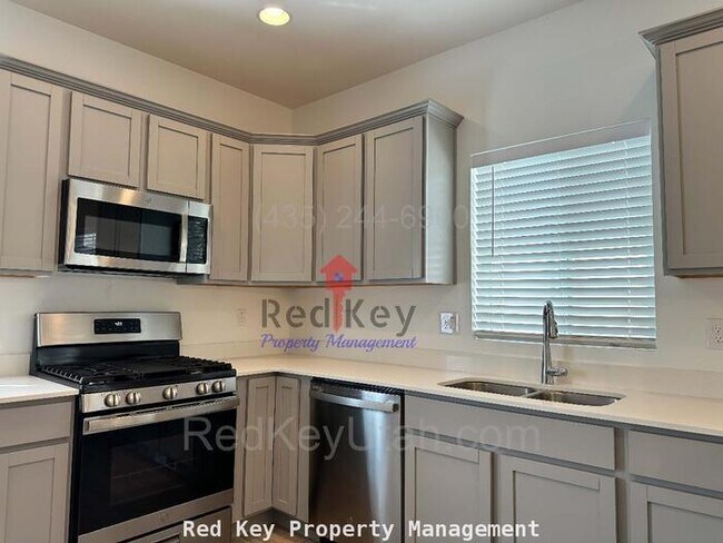 Foto del edificio - Osprey Dr. Single Family Home