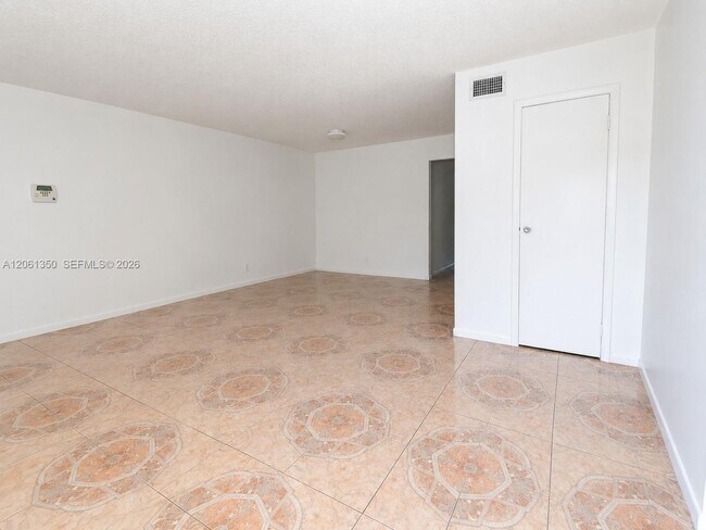 Foto del edificio - 2634 NW 60th Way