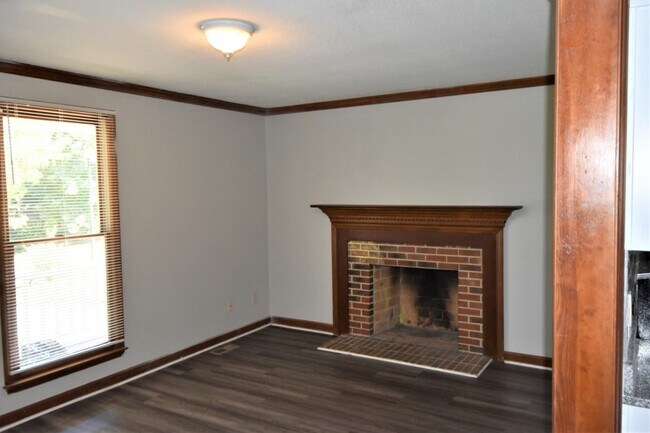Building Photo - 932 Big Bend Ct