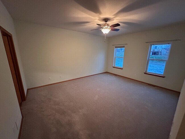 Foto del edificio - W1158 Meadowsweet Pass