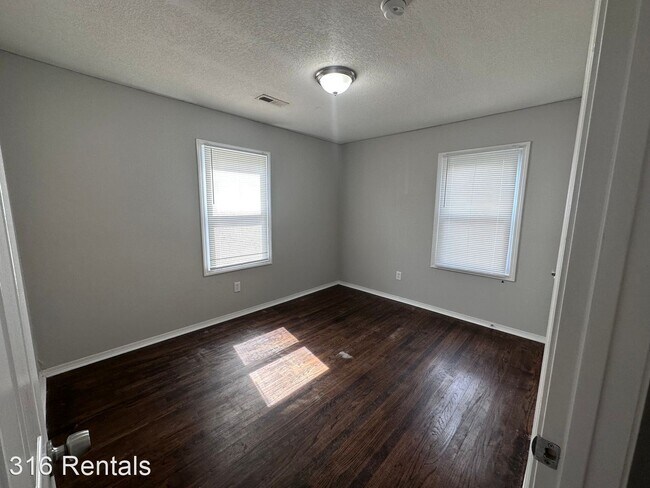 Building Photo - 2 br, 1 bath House - 1239 N Dellrose