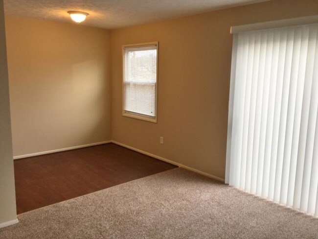 Building Photo - 248 Otterbein Dr., Apt L
