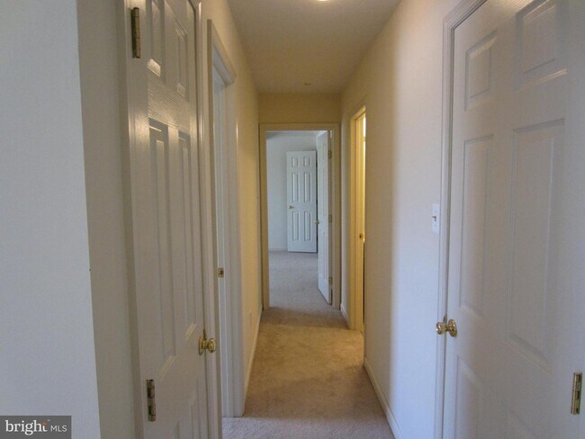 Building Photo - 640 Jupiter Hills Ct