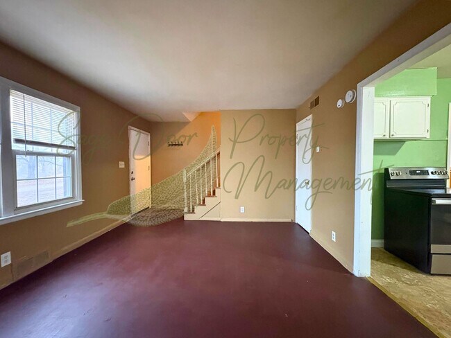 Building Photo - DUPLEX IN INDEPENDENCE!!!