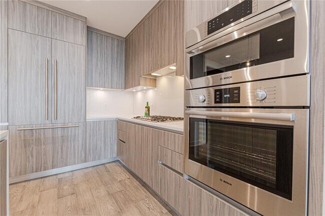 Foto del edificio - 2965 Peachtree Rd NE