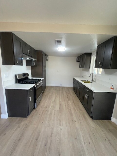 Foto del edificio - 361 N 8th St