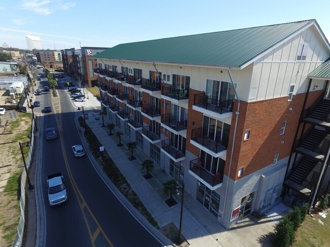 The Lofts on Gaines - TLH RENT Apartments