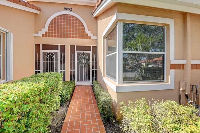 Foto del edificio - 9892 Summerbrook Terrace