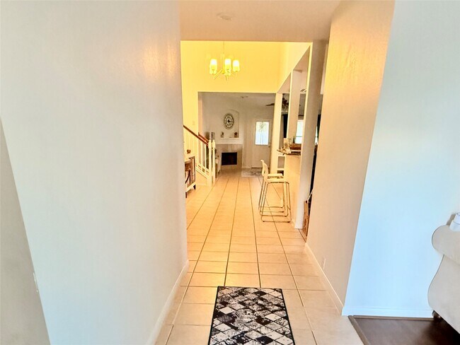 Foto del edificio - 4615 Pin Oak Creek Ln