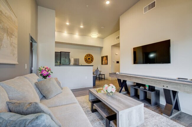 Foto del edificio - 2210 Remington Way