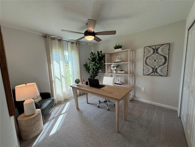 Foto del edificio - 4612 SW 84th St Rd