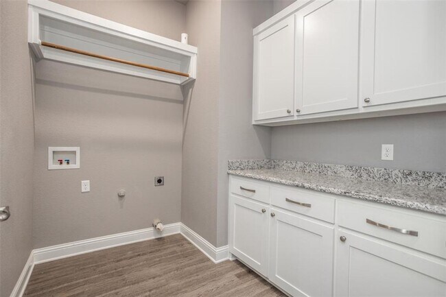 Foto del edificio - Located in South Martin Branch Decatur TX ...