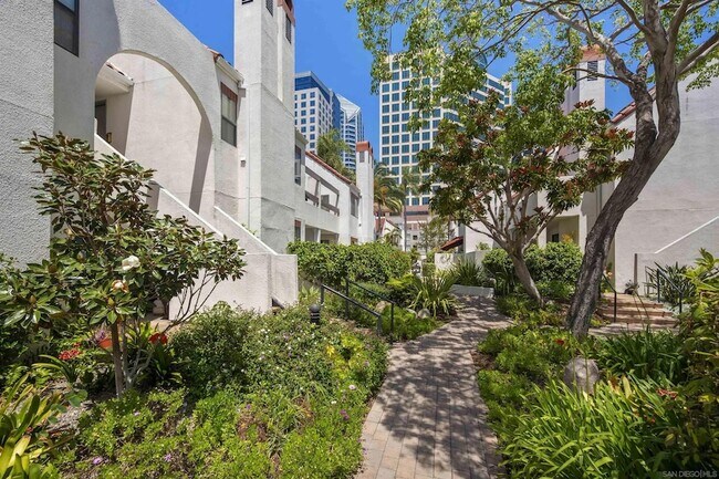 Foto del edificio - 701 Kettner Blvd