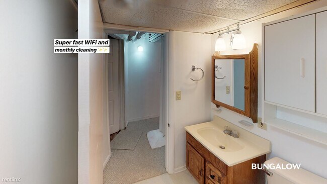 Foto del edificio - 30 Adams St NW