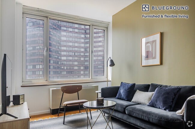Building Photo - 635 W 42nd St