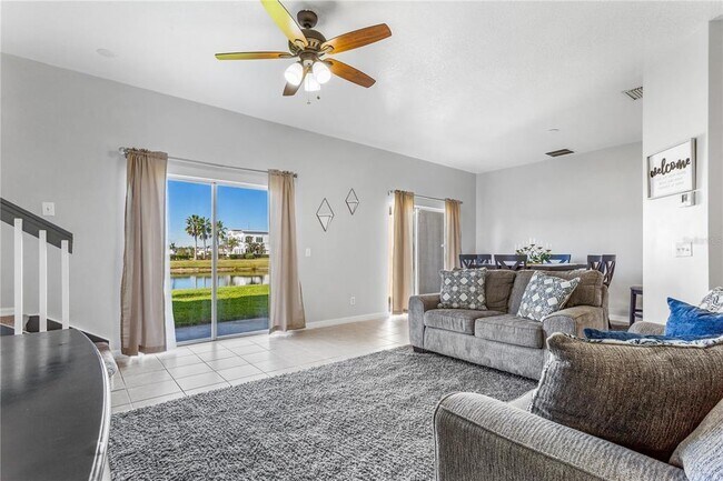 Foto del edificio - 8927 Iron Oak Ave