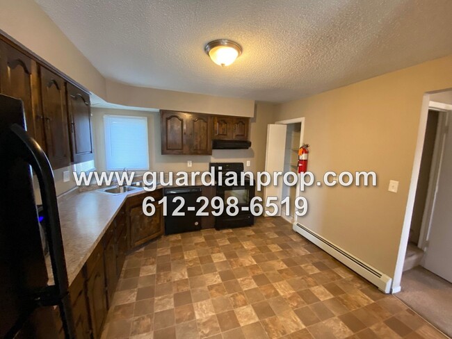 Foto del edificio - 1596 W Minnehaha Ave