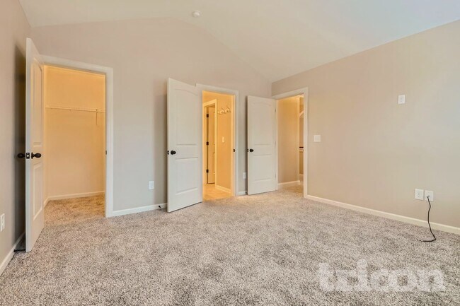 Foto del edificio - 216 Fannin Ln