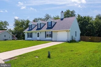 Building Photo - 230 Sheffield Dr