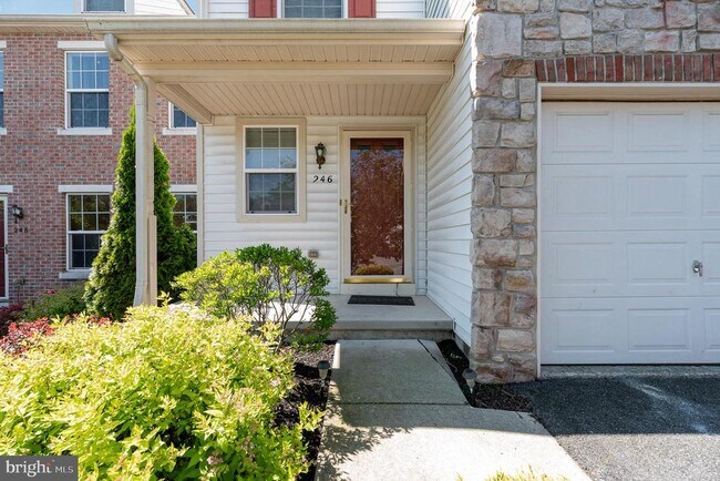 Building Photo - 246 Buckley Dr