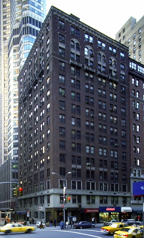 Building Photo - Carnegie Plaza