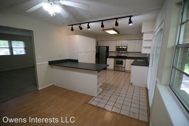 Foto del edificio - 4 br, 3 bath House - 3460 Clays Mill Road
