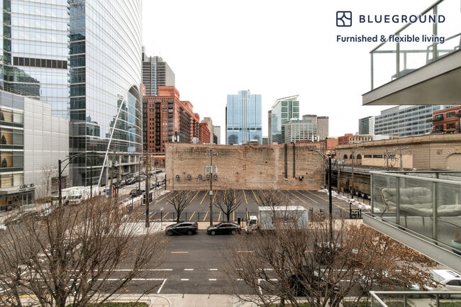 Building Photo - 300 N Canal St