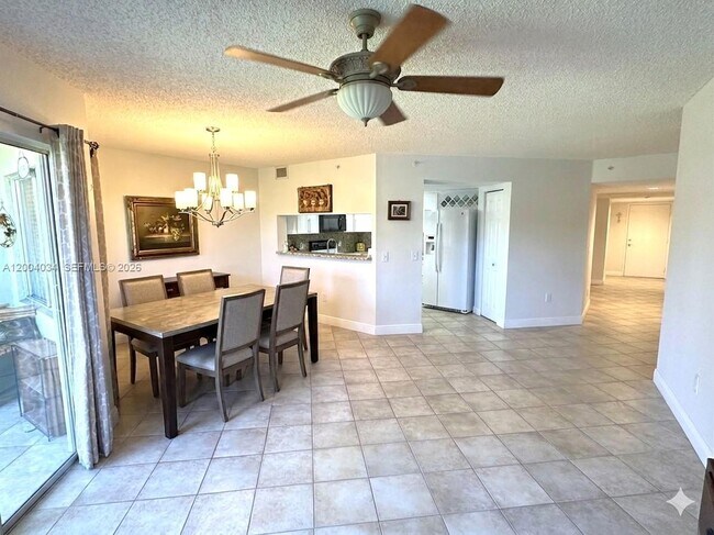 Foto del edificio - 12551 SW 16th Ct