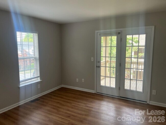 Foto del edificio - 306 Armour St