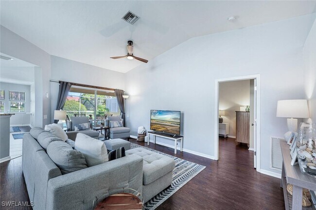 Foto del edificio - 641 St Andrews Blvd